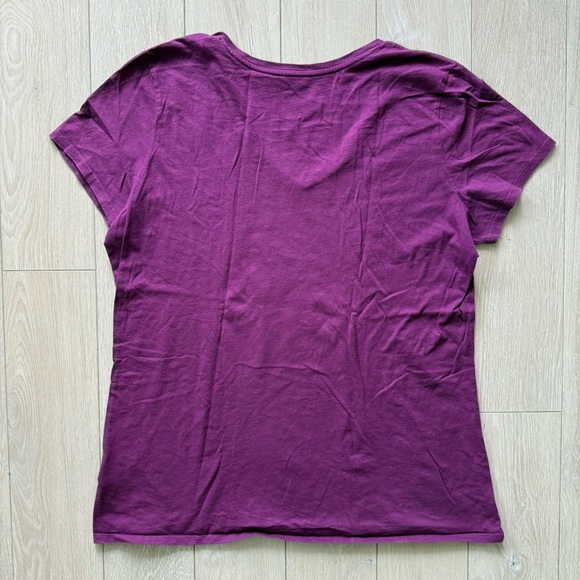 Patagonia Purple V-Neck Women’s Top Size Large - Picture 6 of 7